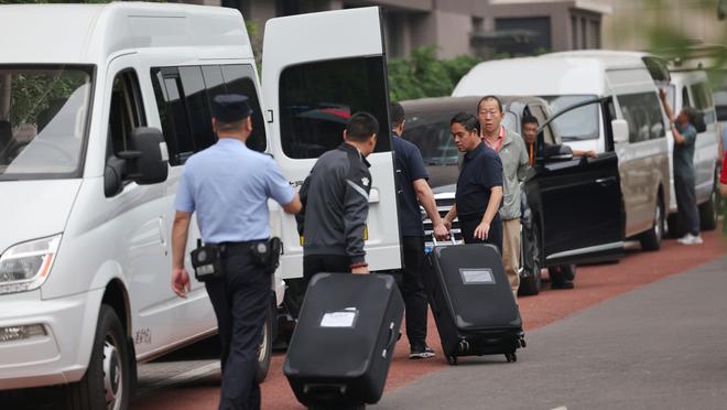 纳斯：我们今天打得比上一场好 我们会在接下来的比赛中打得更好